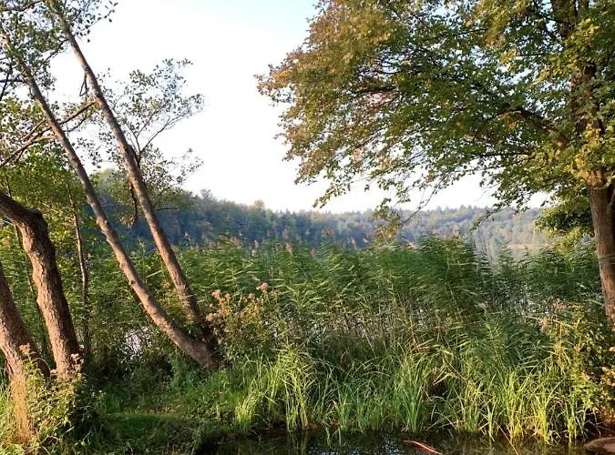 Ruhiges بيت للعطل